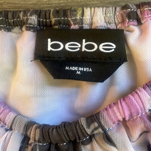 Bebe off the shoulder Floral top, blouse, ruffle,bodysuit, Size Medium - Picture 4 of 7